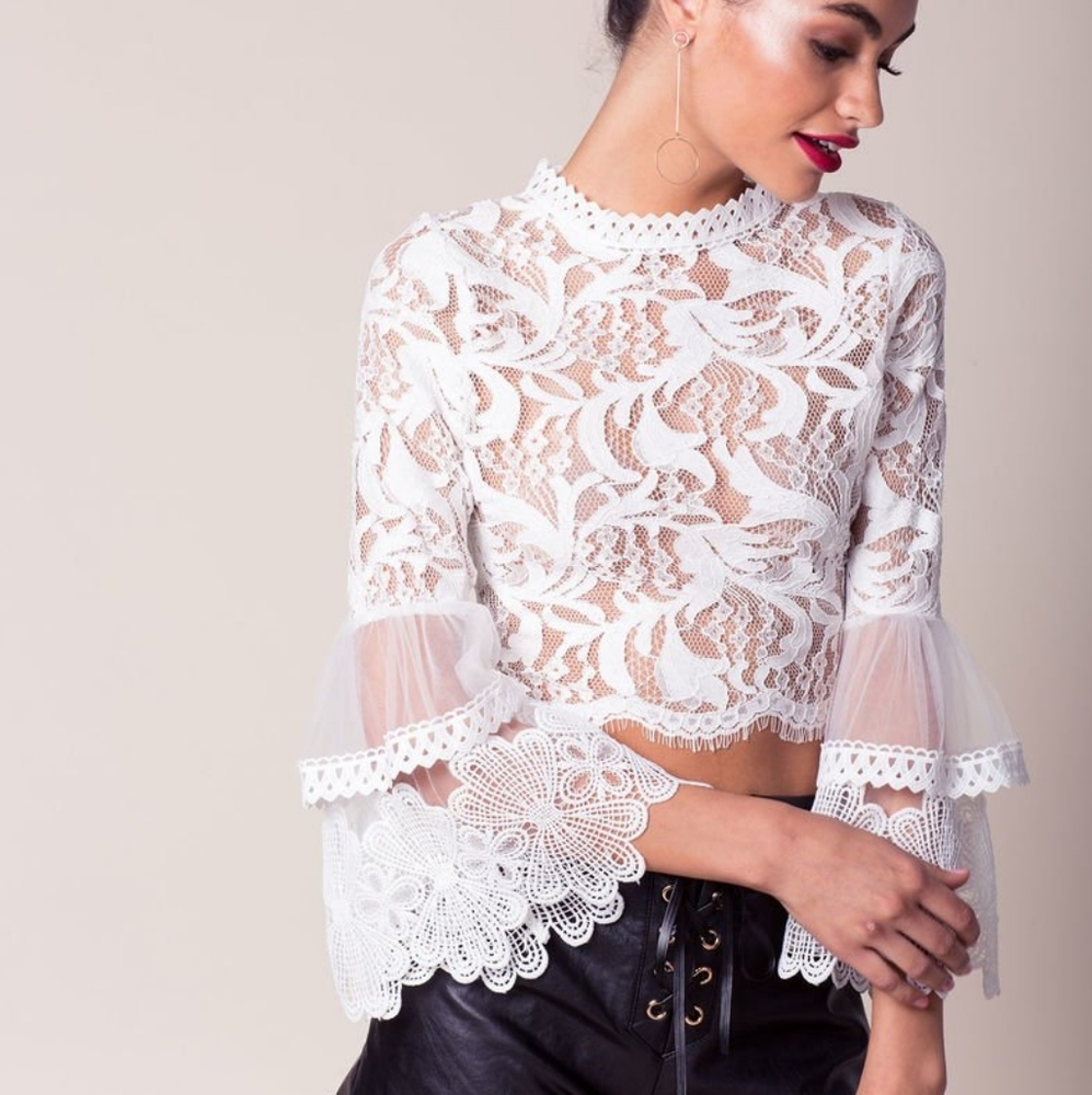Lace Boho statement sleeve top